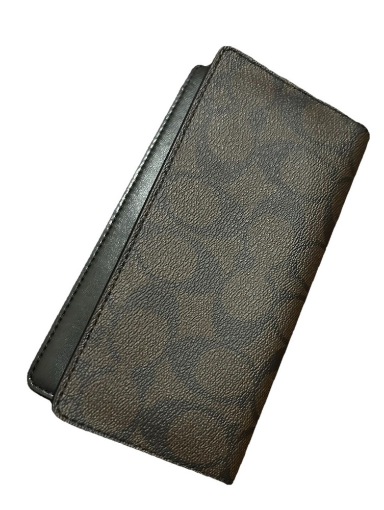 Coach Checkbook cover Excellent Condition