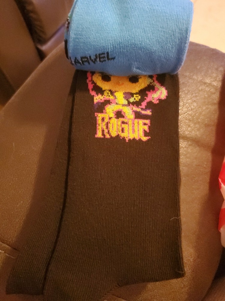 FUNKO POP MARVEL: X-MEN BLACKLIGHT 3PK CREW SOCKS WOLVERINE ROGUE MAGNETO