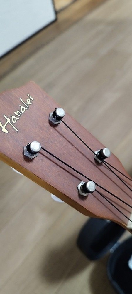 Good condition Hanalei Ukulele