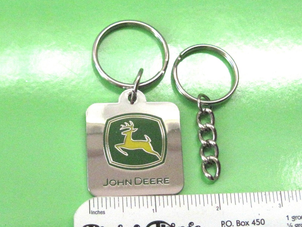 JOHN DEERE Emblem - keychain key chain GIFT BOXED