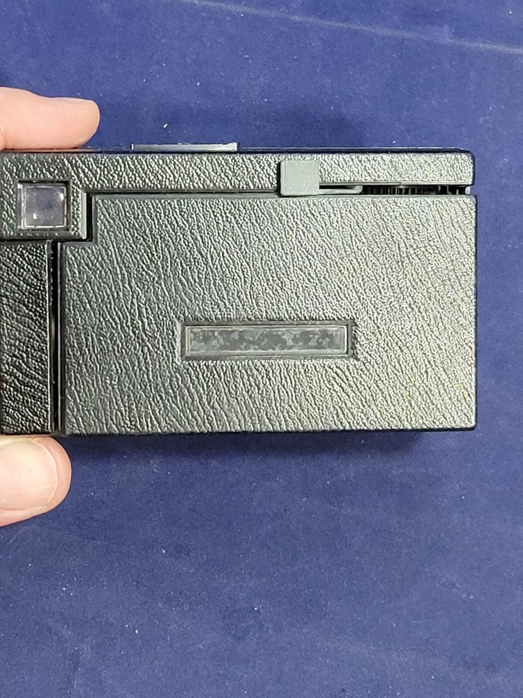 Kodak Instamatic X-35 Camera - Seems Fine