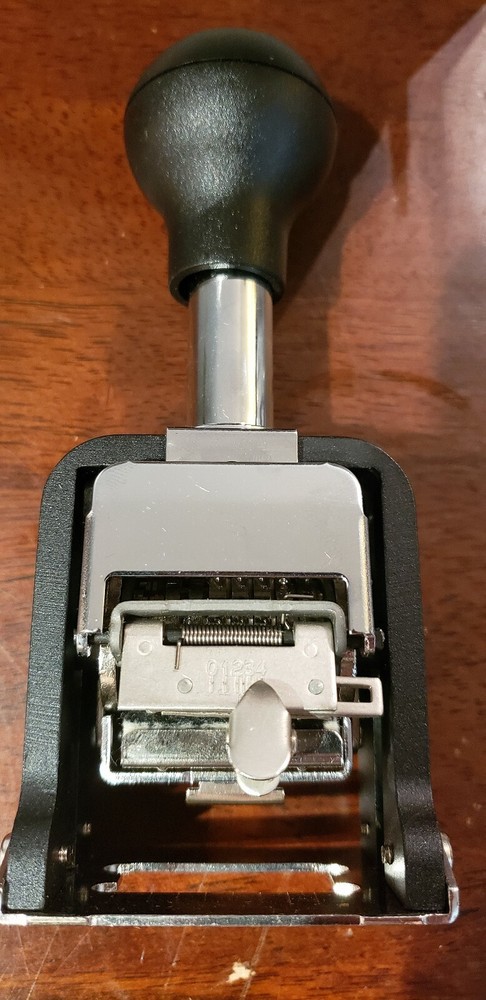Bates Royall Automatic Numbering Machine Model RNM5A-7