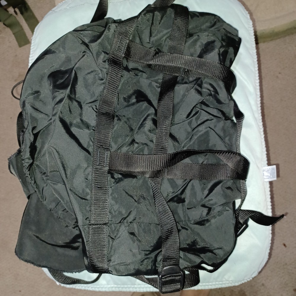 USGI 9 Strap Compression Stuff Sack good