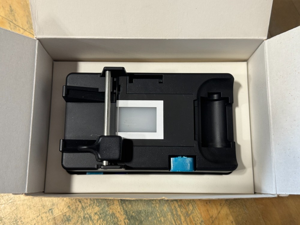 Polaroid 35mm Illuminated Slide Mounter