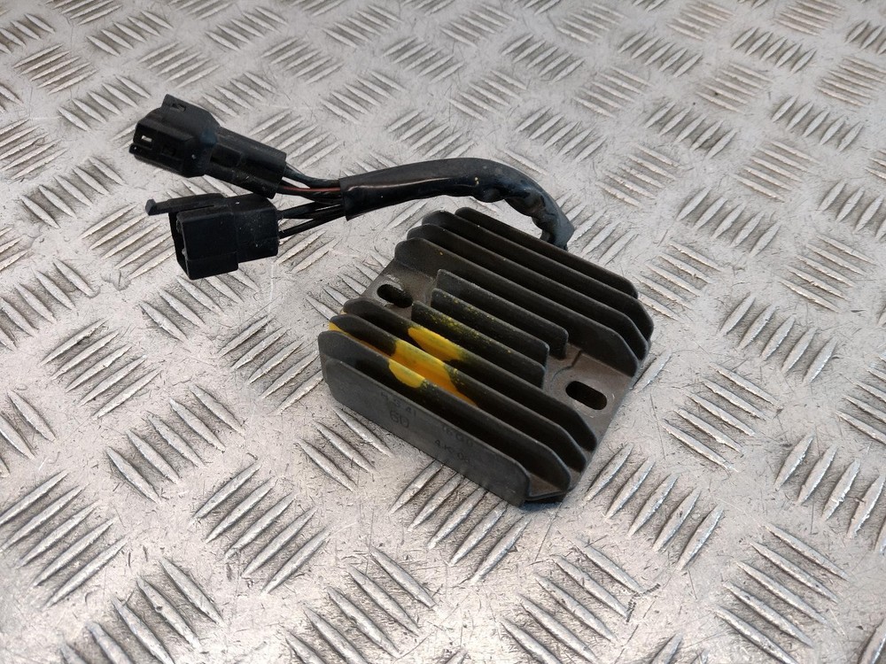 2005 SUZUKI SV650  RECTIFIER REGULATOR