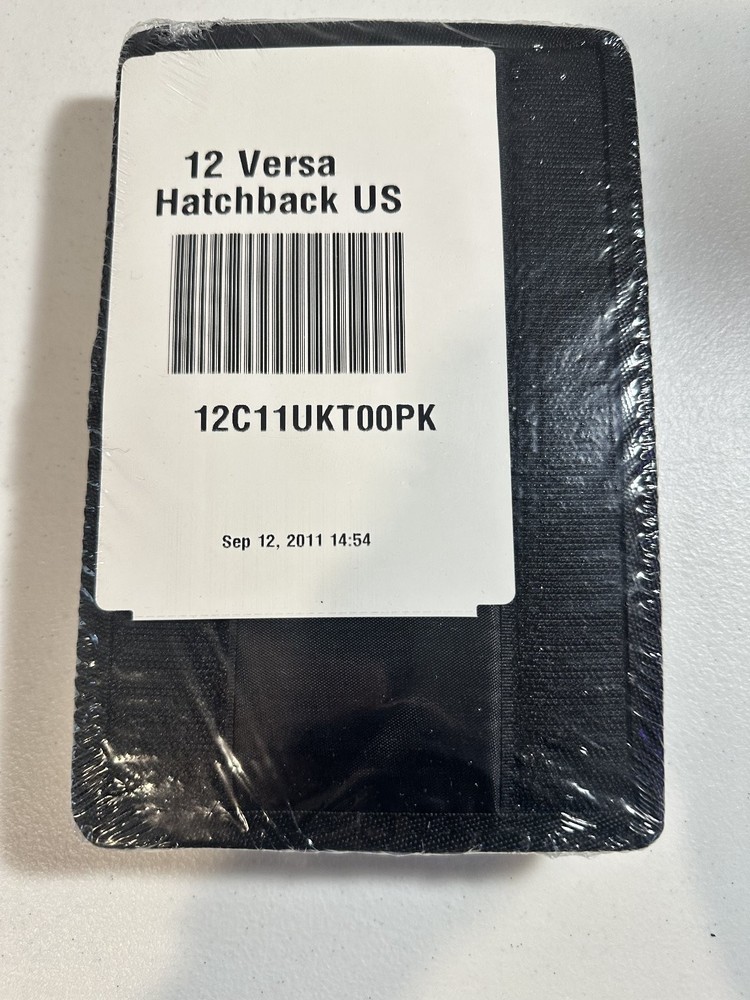 2012 Nissan Versa Owner's Manual Set