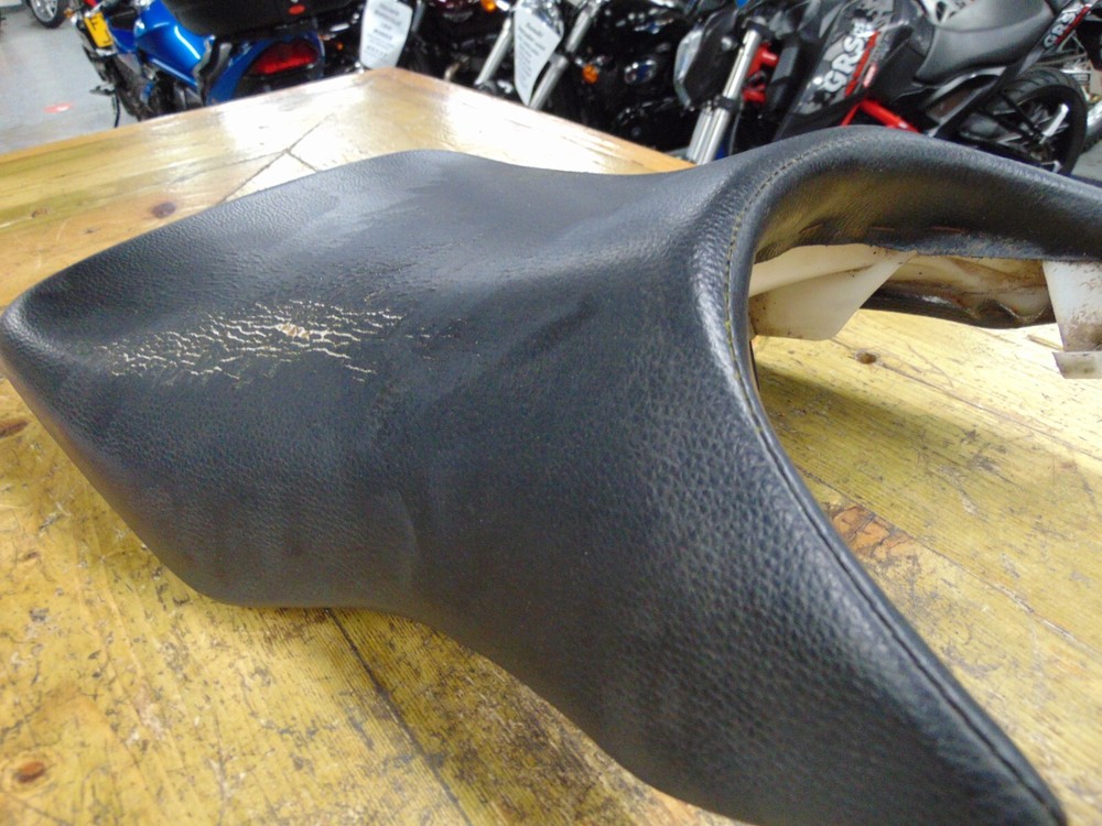 HONDA CBF125 08-14 FRONT SEAT