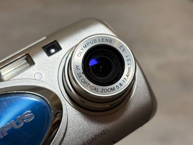 OLYMPUS μ-15 DIGITAL Silver Compact Digital Camera Tested Working Japan