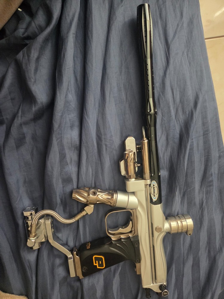 ORACLE CON E-BLAND 1 PAINTBALL GUN