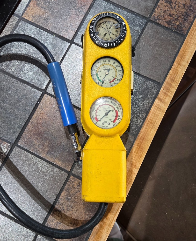 Dive Console, vintage, heavy duty, tested, w/writing slate on back
