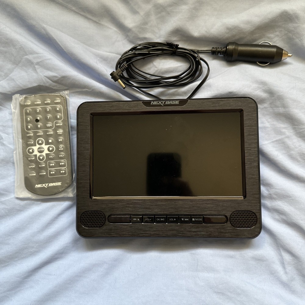 Nextbase Car 7 7″ Portable DVD Player - Black - with bracket SEE DESCRIPTION *