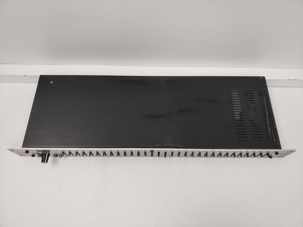 (90372-2) DBX DBX131SV Graphic Equalizer