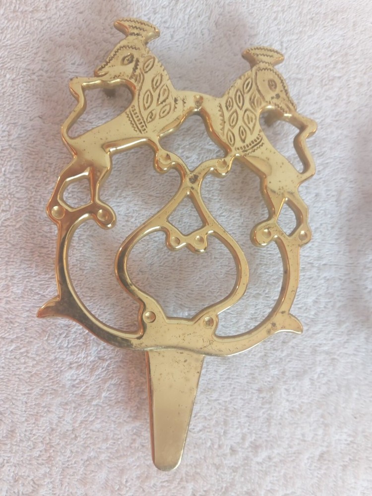 2 Brass Lion Shaped Trivets - Footed - Vintage