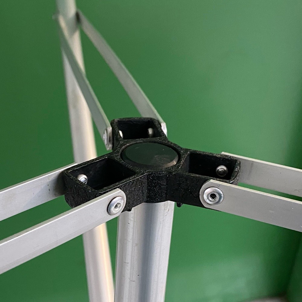 2 Rokunar Studio Pro PMLS 8’ Light Stands
