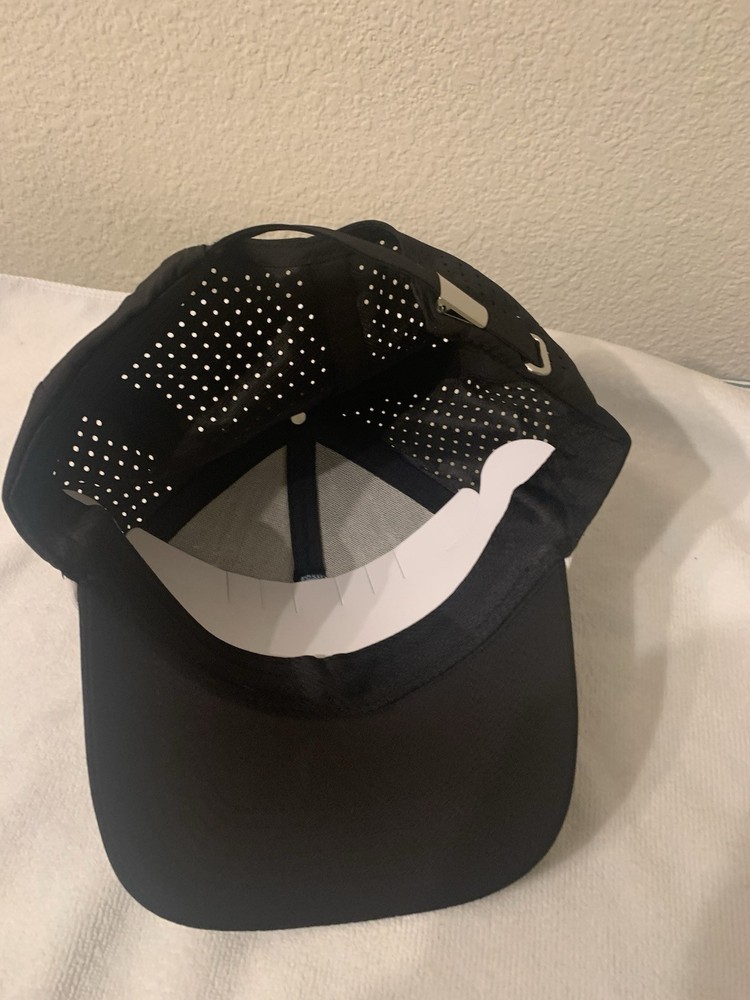 Golf Monkee Adjustable Hat .