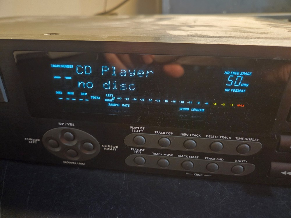 USED - Alesis Masterlink ML-9600 High Resolution Master Disc CD Recorder - READ