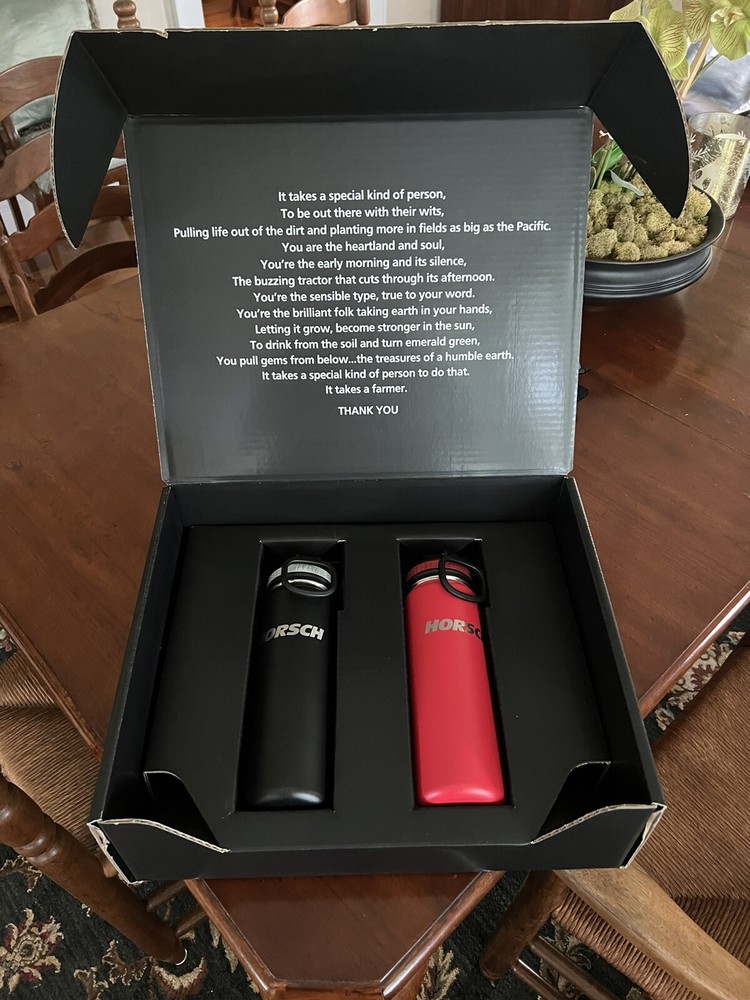 Horsch Water Bottles Gift Box Set