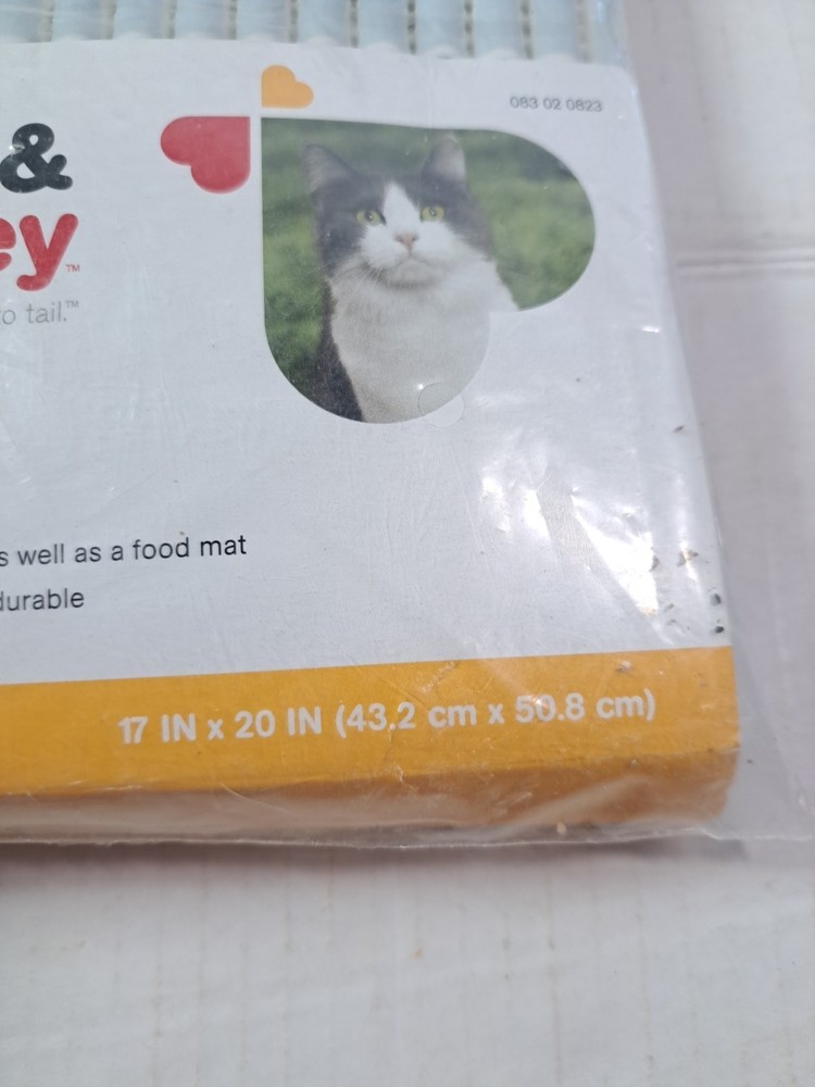 Boots & Barkley Small Litter Mat