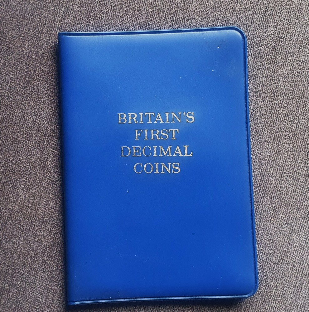 BUNDLE OF BRITISH COINS