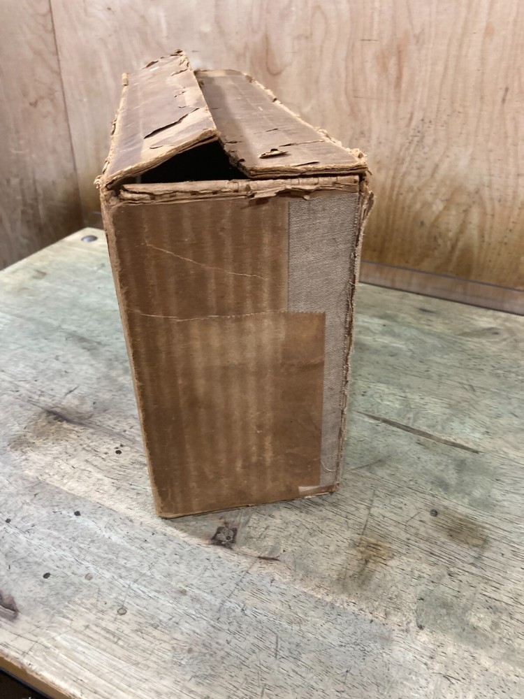 Coleman 4A Gas Iron - EMPTY Box Case - READ