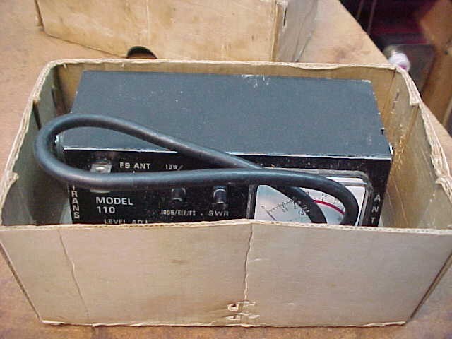 Qual-Comp Model 110 SWR Power & Field Strength Meter In Box