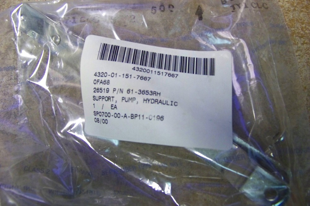 NEW 4320-01-151-7667 Hydraulic Pump Support