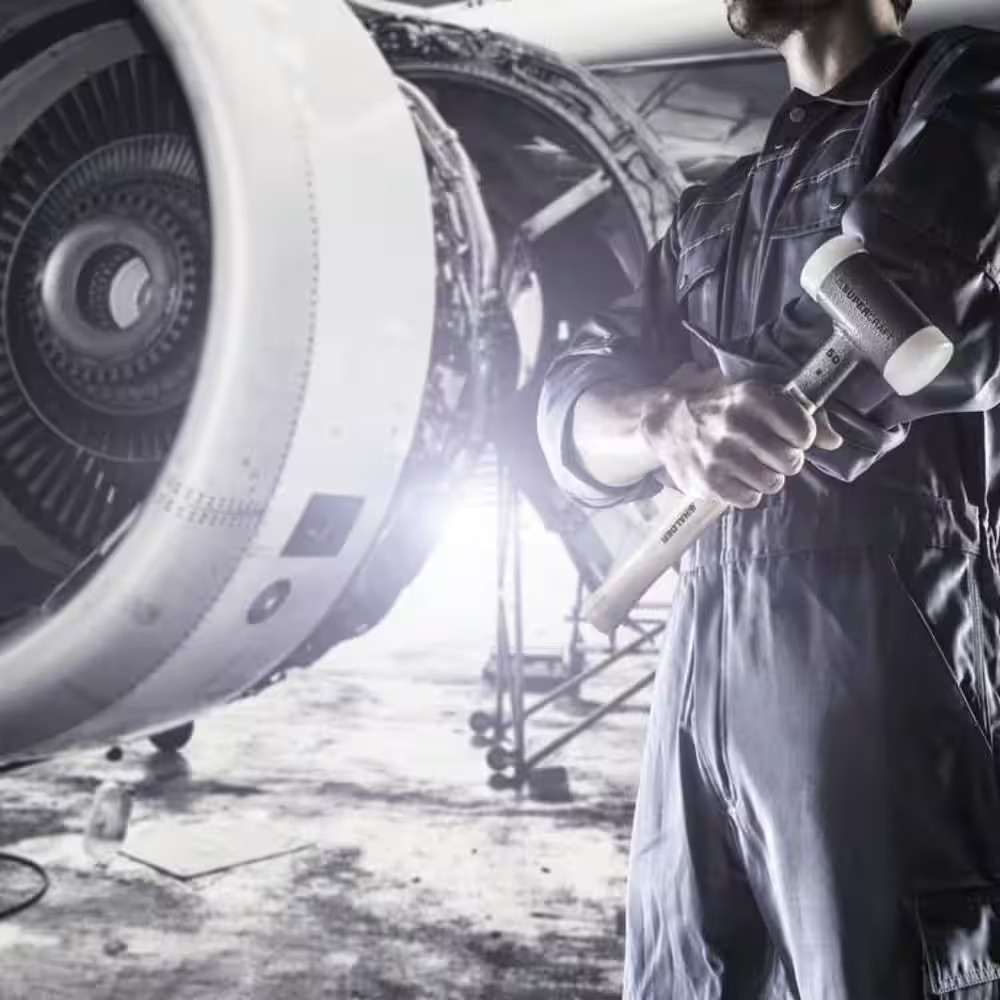 35 Oz. Dead-Blow Hammer with Hickory Handle and Replaceable Nylon Face Inserts