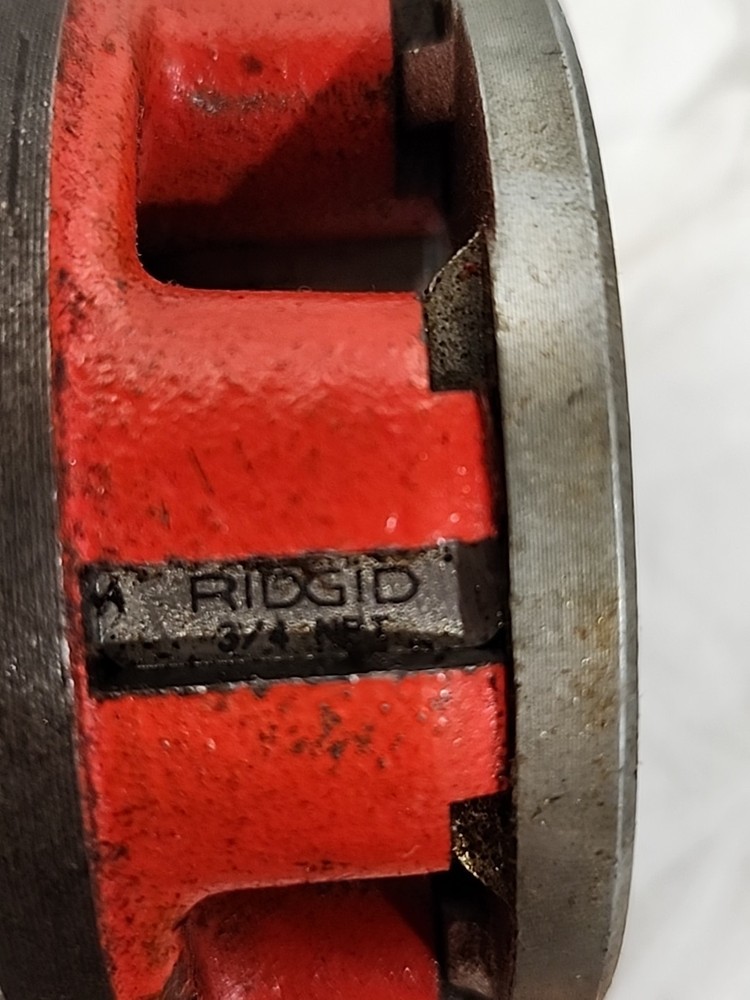 Rigid 3/4” NPT Complete Pipe Threading Die Head