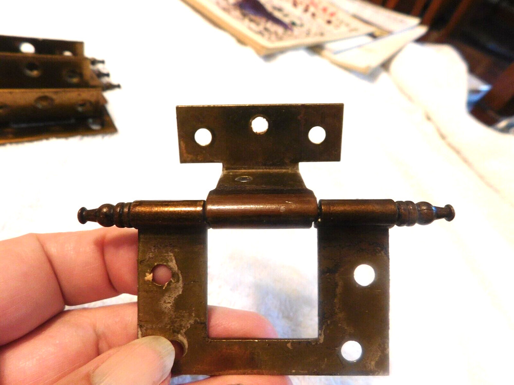 8 ANTIQUE BRASS 1" DOOR HIDDEN HINGES.