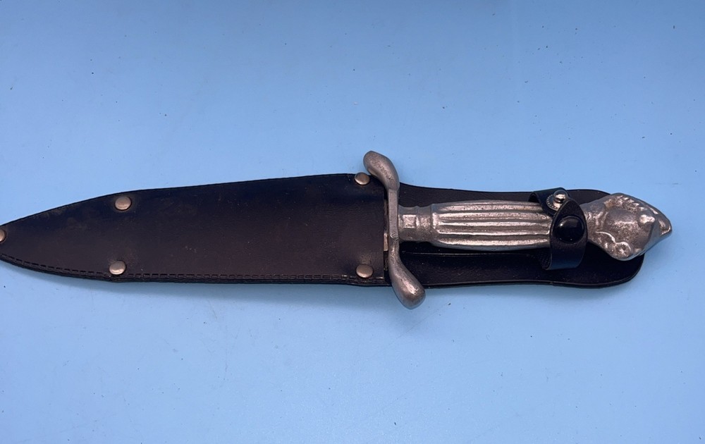 VTG Eagle Claw w/Ball Fixed Blade Dagger Knife w/ Sheath *READ