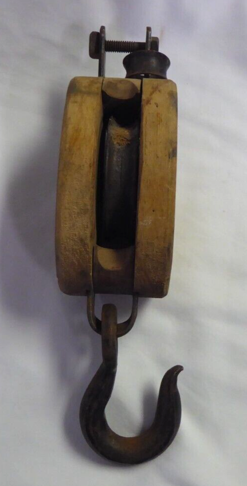 VINTAGE ANVIL BLOCK & TACKLE PULLEY