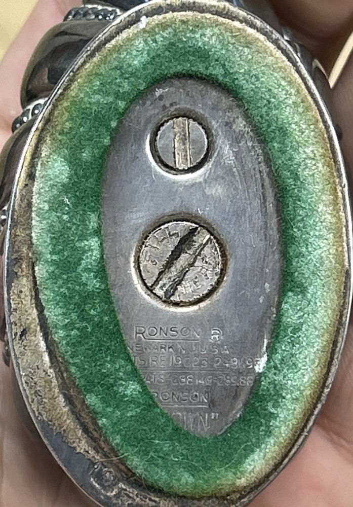 Ronson Crown Table Lighter Vintage, Mid-20th Century. Silver Plate