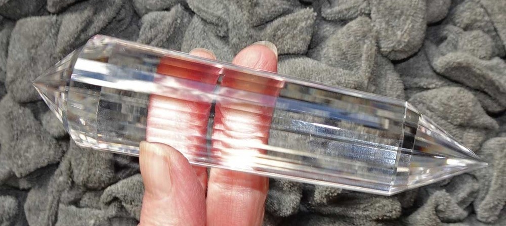 Clear Quartz Vogel 32-sided Crystal - v2007