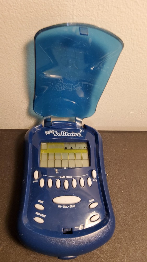 Rasica Fliptop Solitaire Lighted Electronic Handheld Game, Works