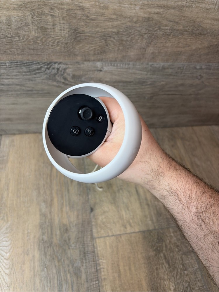 Genuine OEM Original Meta Oculus Quest 2 VR RIGHT Touch Controller Only - Tested