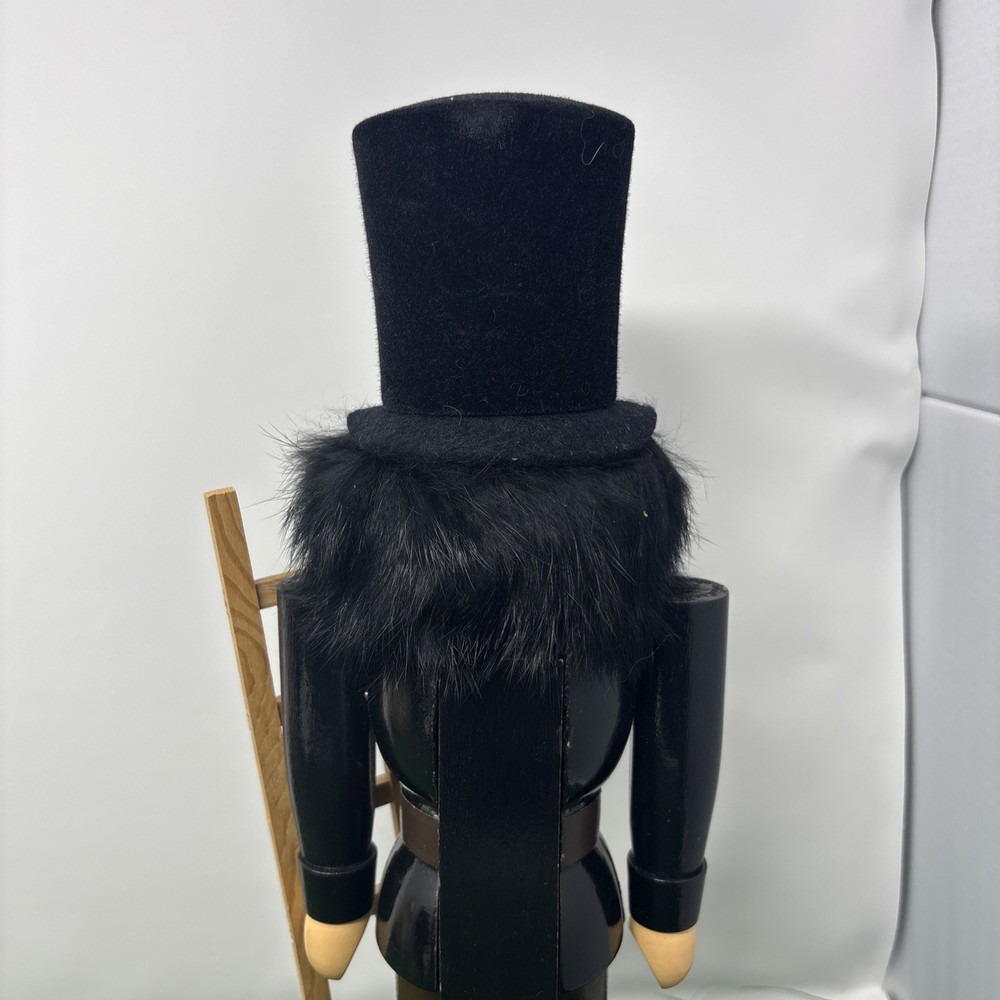 Vero Seiffener Nutcracker Schornsteinfeger 432 005