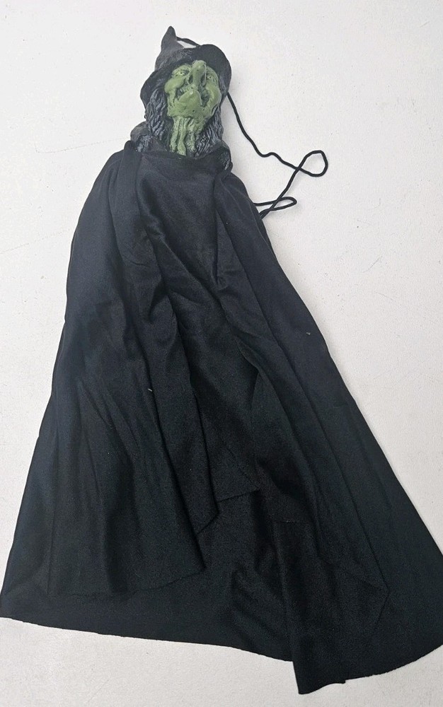 Halloween Decoration Witch Tree Hanging Décor Paper Magic Group 2003
