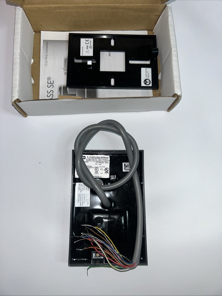 HID MultiClass SE RP40 Wall Switch Reader 920LNNNEG2038Q (OPEN BOX)
