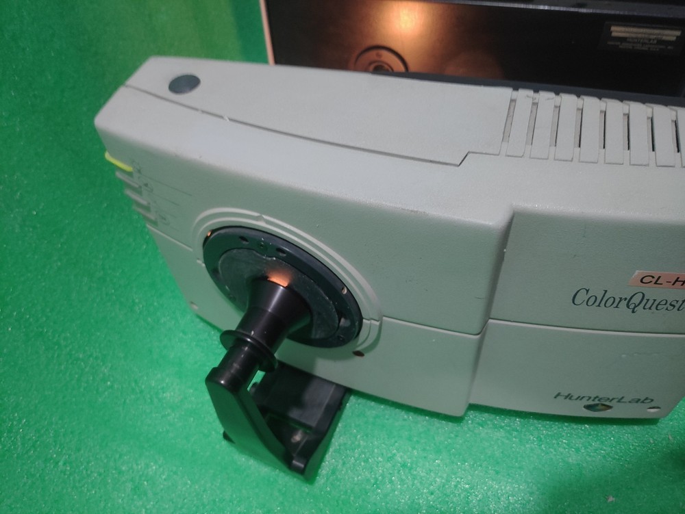 HunterLab ColorQuest XE Spectrophotometer .