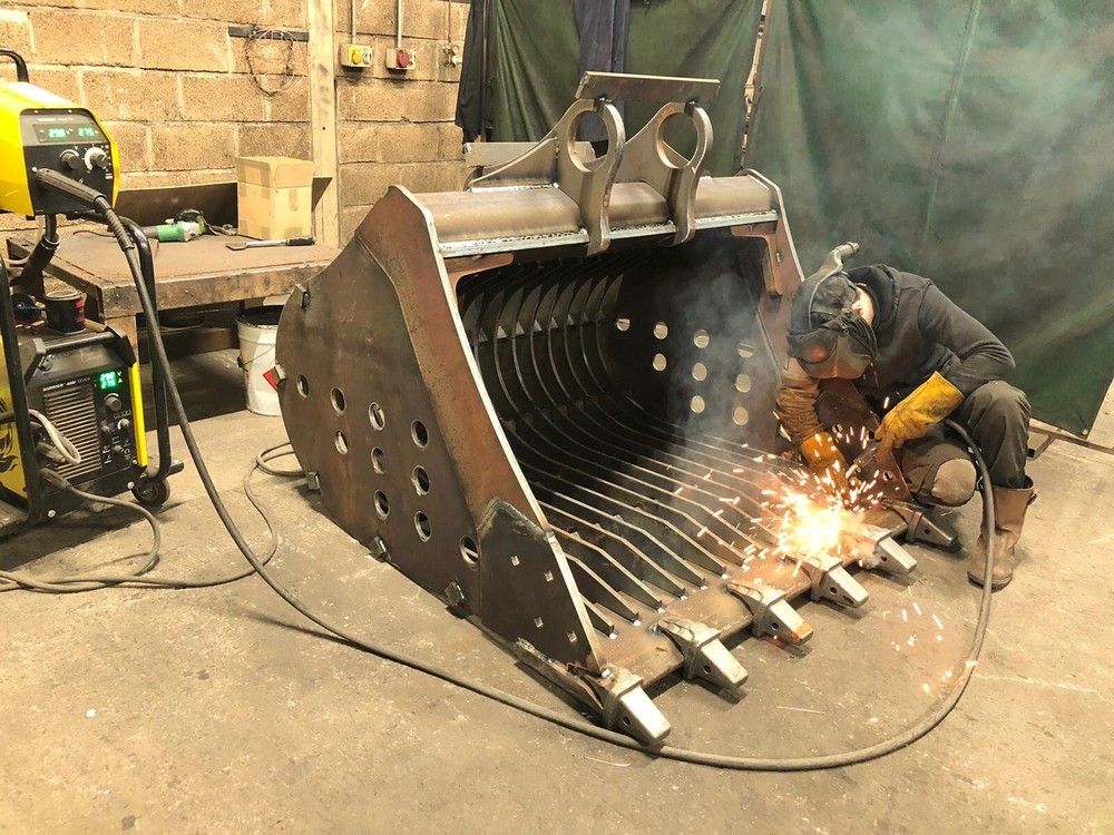 Excavator Standard Pallet Forks
