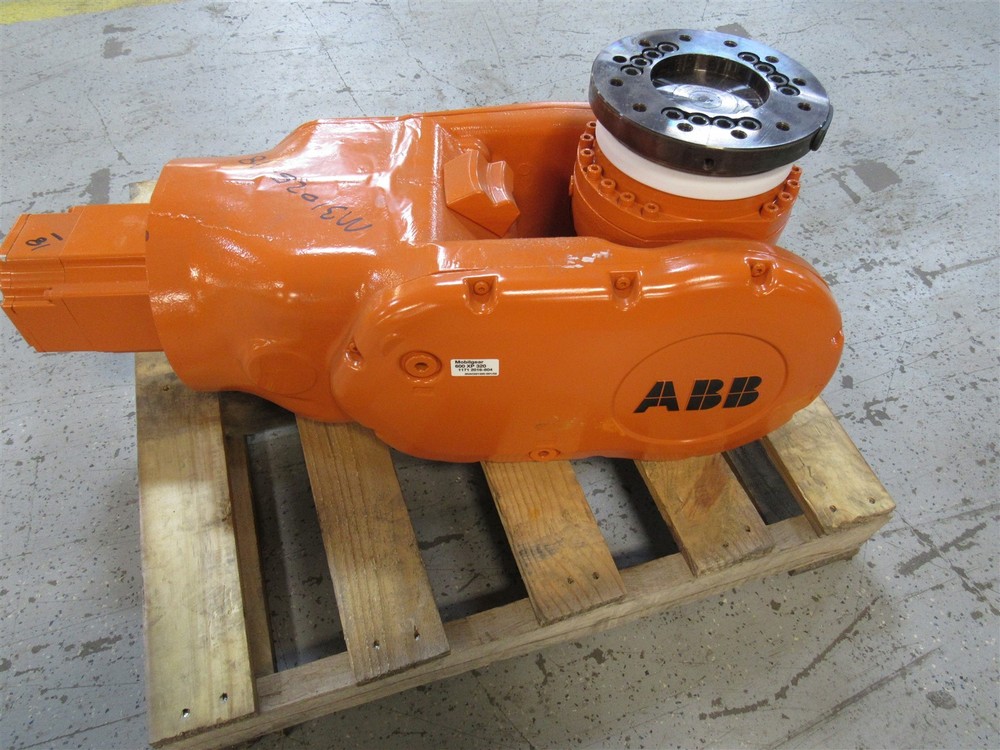 ABB ROBOT IRB6650 WRIST TYPE 2 3HAC8114-3