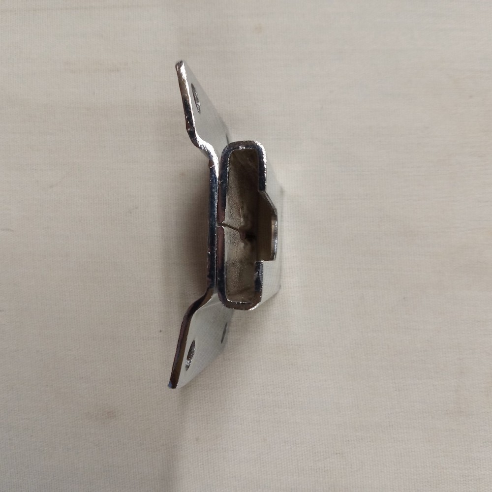 Unknown Slide/Clip Mount #2