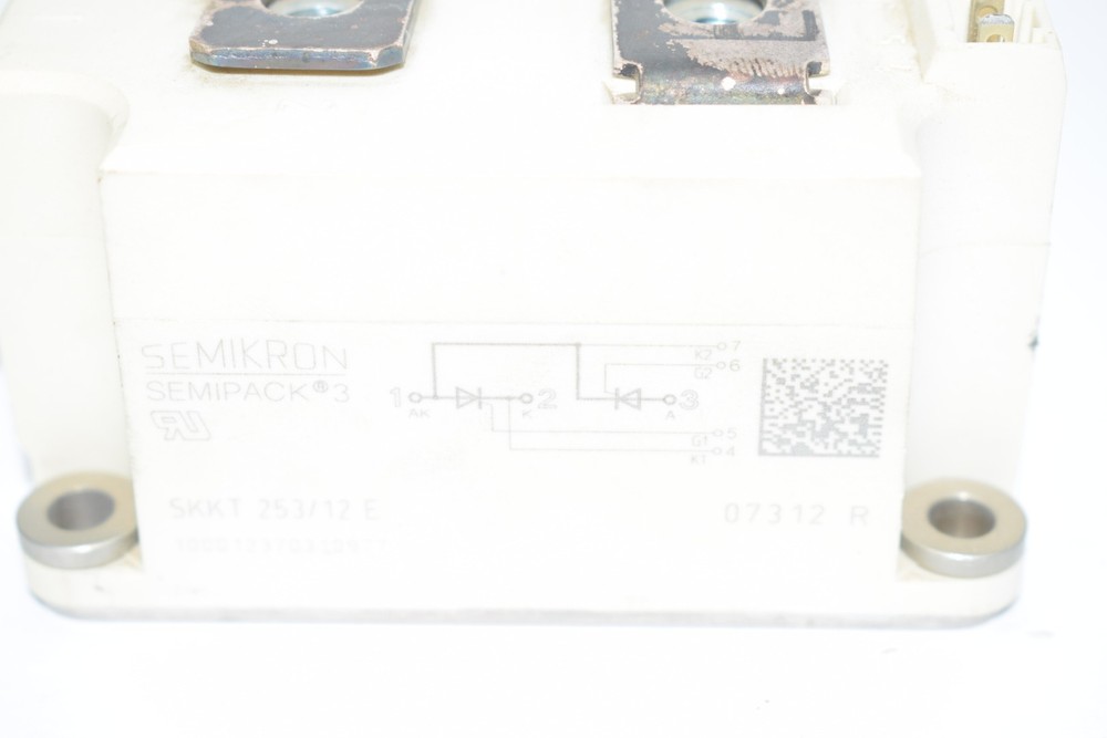 SEMIKRON SKKT 132/12 E 07312 R Thyristor Module