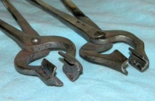 Made in USA - Quick Bolt Tongs
