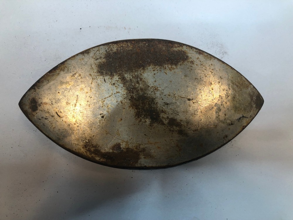Antique Primitive Vintage Cast Iron Asbestos Sad Iron No Handle Primitive
