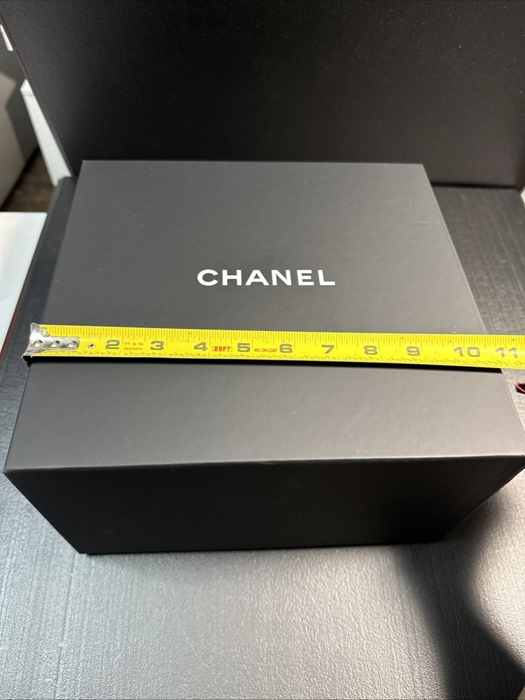 AUTHENTIC SIGNED CHANEL BLACK BOX (1455)