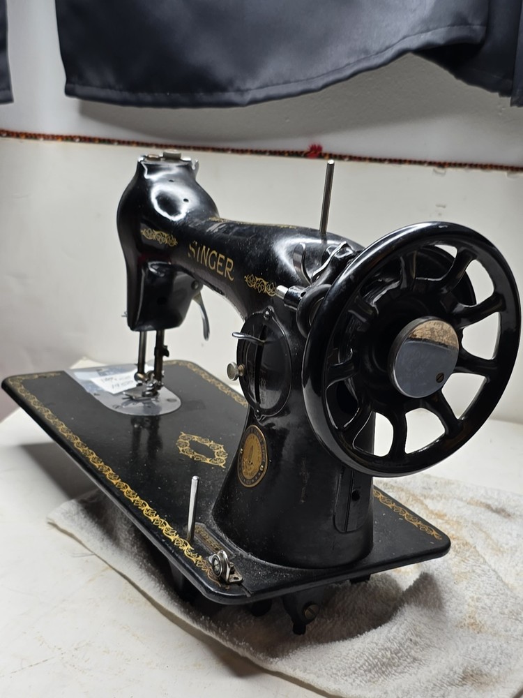 1950 singer sewing machine