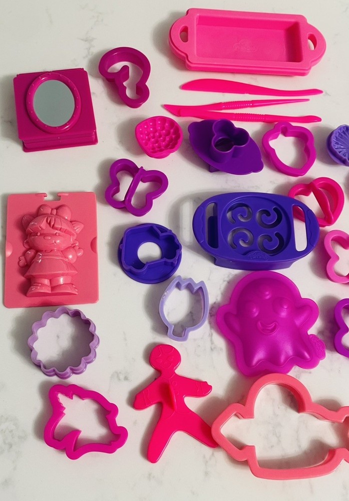 Play-Doh/Dough Accessories Tools Molds Shape Cutters Assorted 32 Pcs