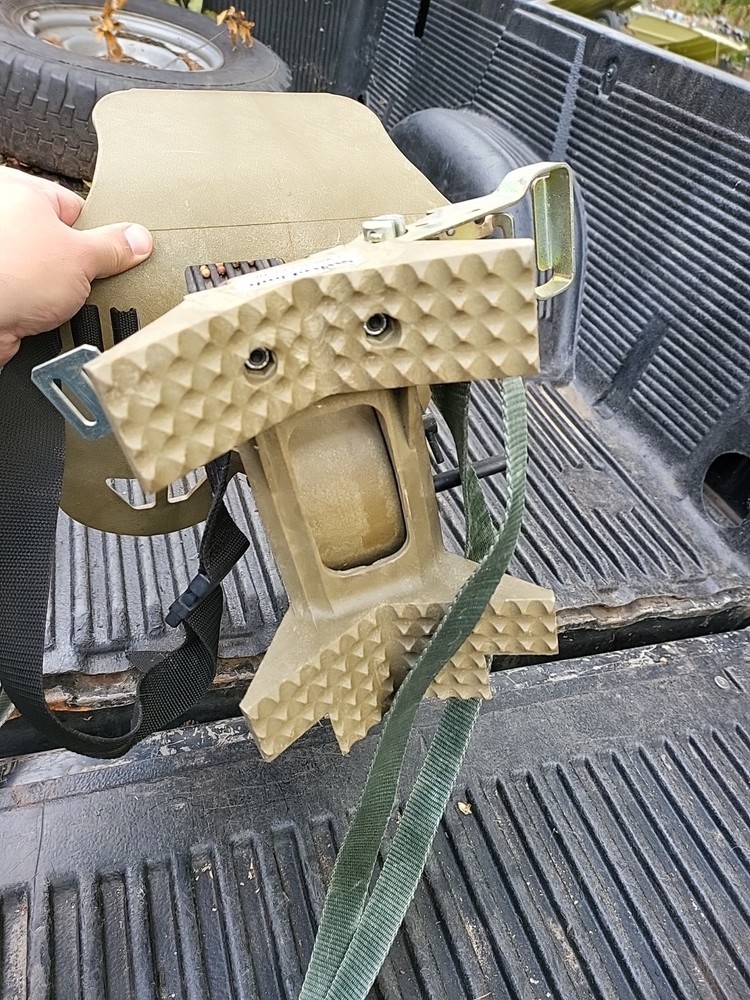 SWIVELIMB ULTRALIGHT HANGING TREESTAND VERTICAL OR HORIZONTAL LIMB TREE STAND