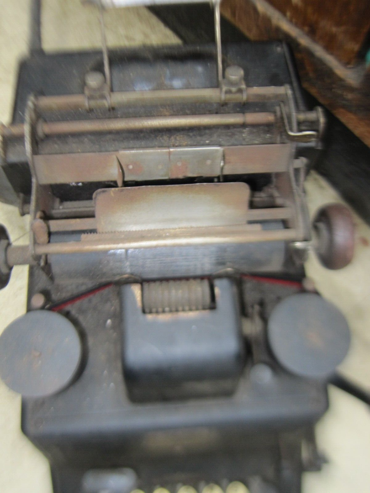 VINTAGE DALTON ADDING-CALCULATING MACHINE